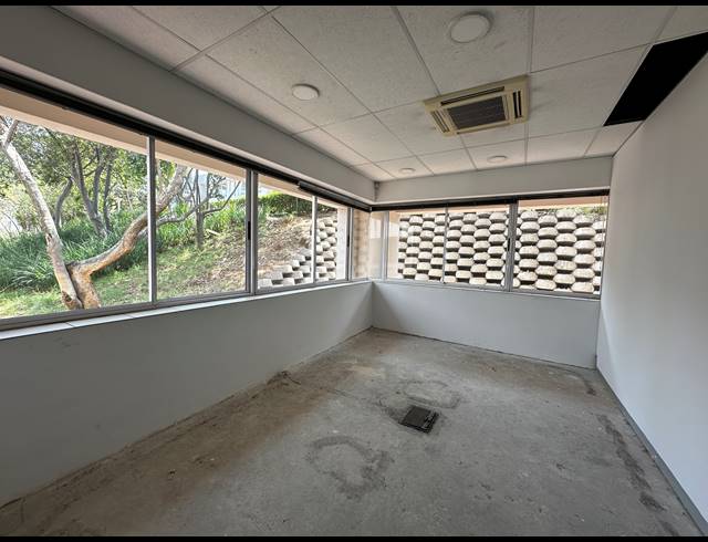 686M² OFFICE TO LET IN WOODMEAD